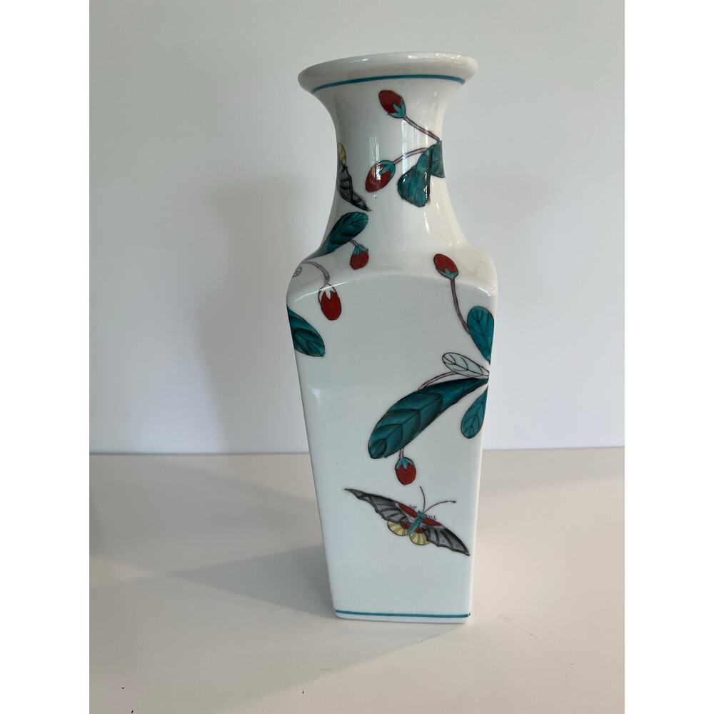 Vintage Large Chinoiserie Porcelain Botanic Garden Floral Butterflies Vase JL - Picture 4 of 11